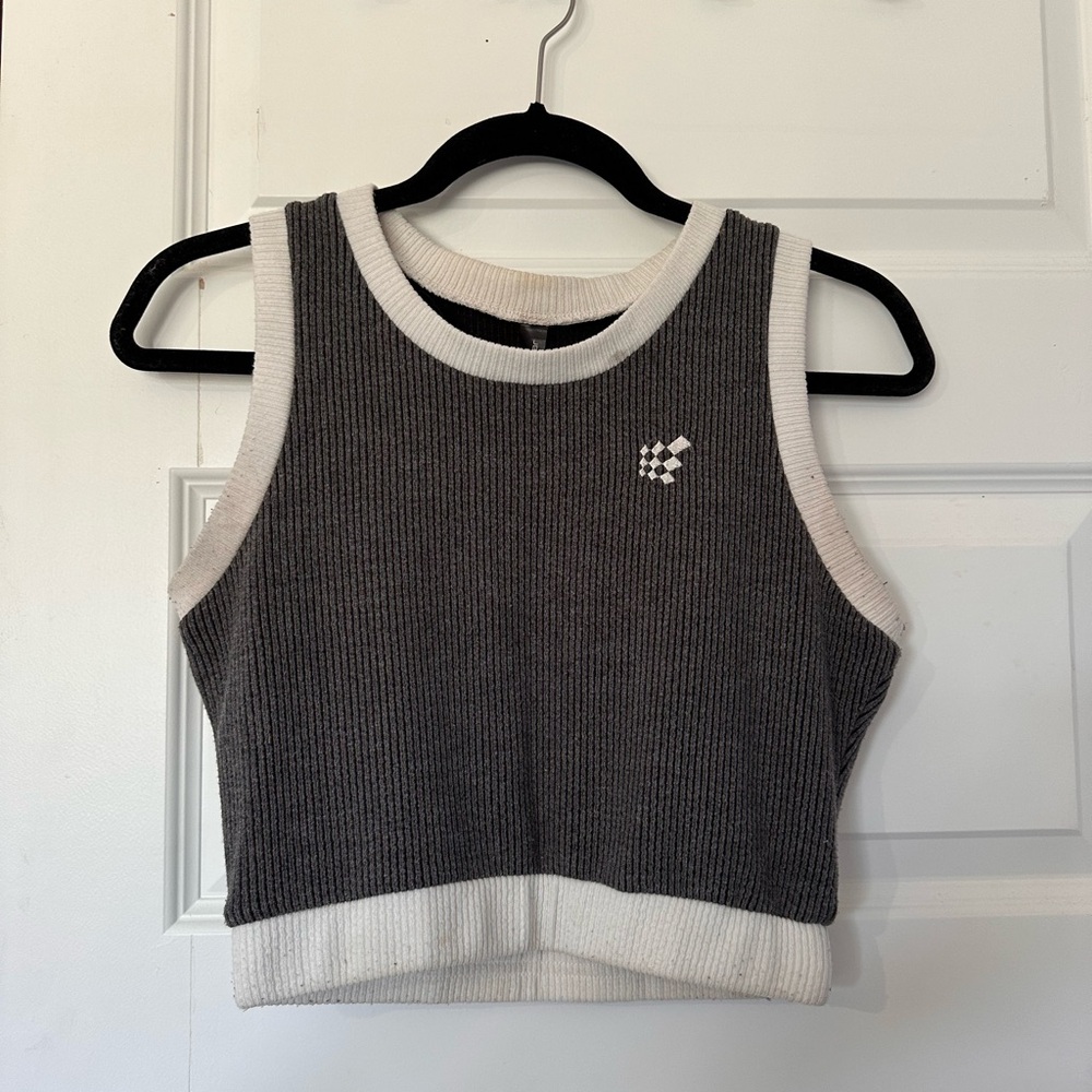 Jed North Gray/White Workout Set Size M Like New